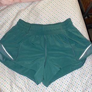 Hotty Hot Lulu Lemon shorts!!